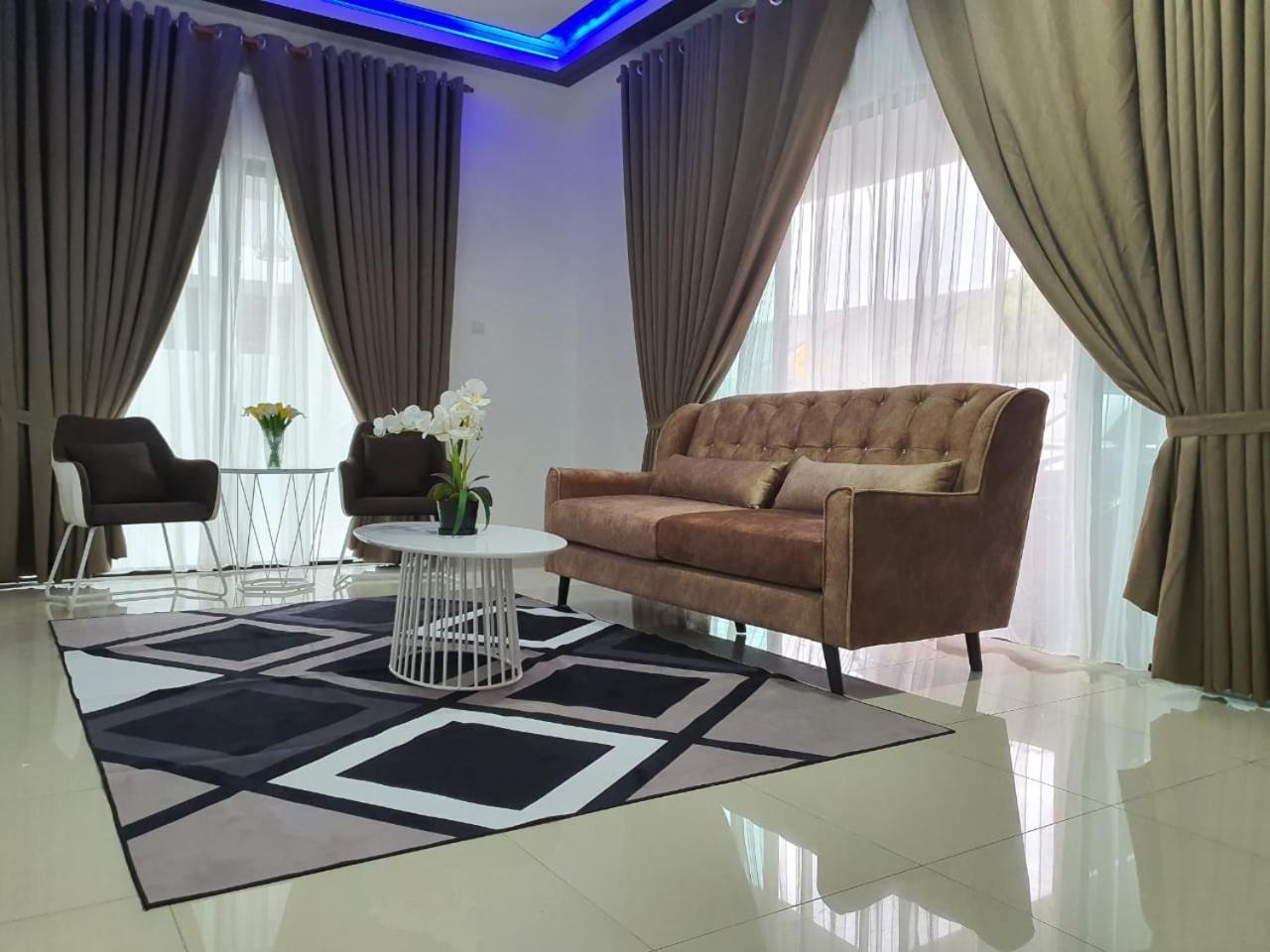 Muslim Homestay D'Bertam, Kepala Batas, Penang Кепала Батас Екстериор снимка